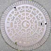 摂津市マンホール