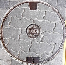 ���{�s�}���z�[��