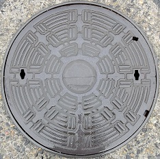 旧久世町マンホール