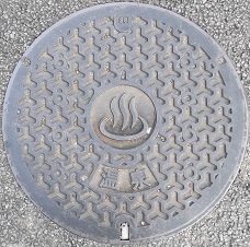 松山市マンホール