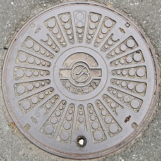 ���k�d�̓}���z�[��