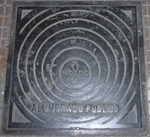 スペインマンホール