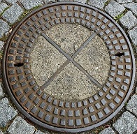 スペインマンホール