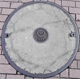NTTマンホール