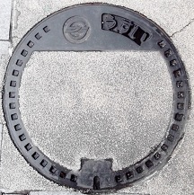 �q�~�s�}���z�[��