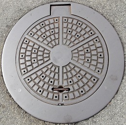 三郷町マンホール