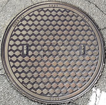 津市マンホール