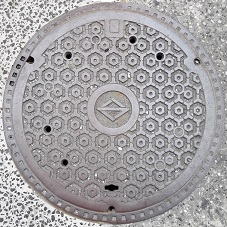 横浜市マンホール