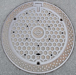 横浜市マンホール
