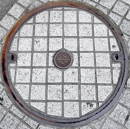 横浜市マンホール