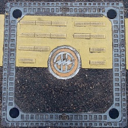 四国電力マンホール