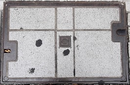 中部電力マンホール