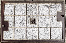 �����d�̓}���z�[��