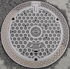 横浜市マンホール