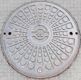 �k���d�̓}���z�[��