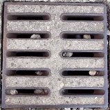 高岡市排水溝蓋