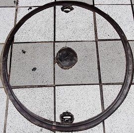 �����d�̓}���z�[��