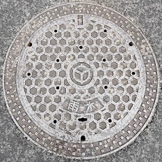松江市マンホール