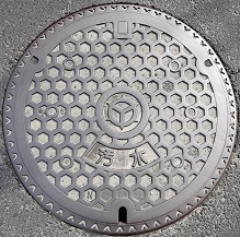 松江市マンホール