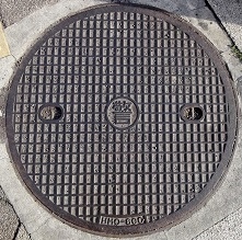 港区マンホール