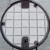 港区マンホール