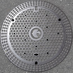 摂津市マンホール