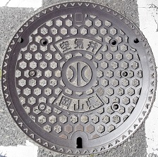 ���R����C��