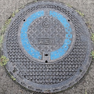 ���s������