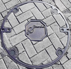 中国電力マンホール