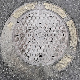 横浜市マンホール