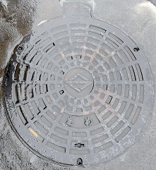 横浜市マンホール