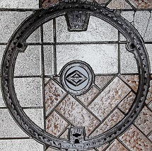 横浜市マンホール