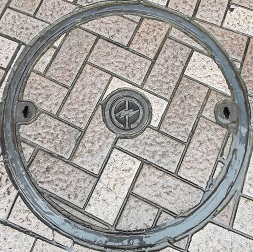 東京電力マンホール