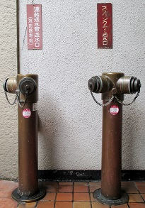 �����s������