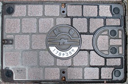 九州電力マンホール