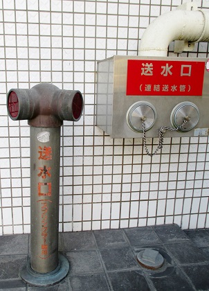 �s���s������