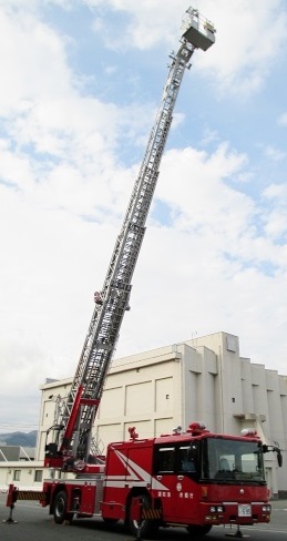 �s���s��^����������