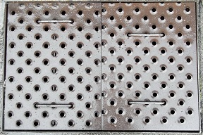 �������r���a�W