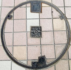 �x�R�������a