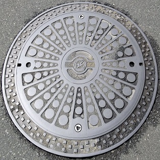 北陸電力マンホール