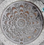 宜野湾市マンホール