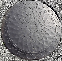 糸満市マンホール