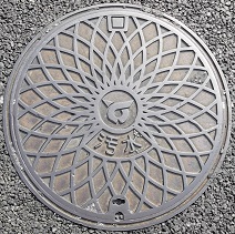 糸満市マンホール