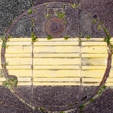 嘉手納町マンホール