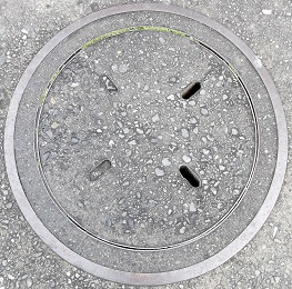 松田町マンホール