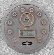 �L����s������