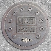 �L����s������