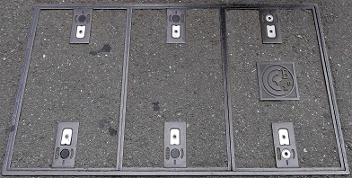 �����s�����a