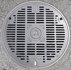 三鷹市マンホール