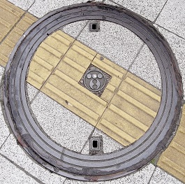 東京電力マンホール